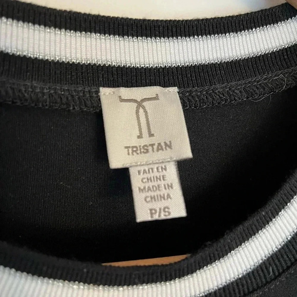 Tristan Black Crew Neck Cuffed Sleeve T-Shirt - Picture 3 of 5